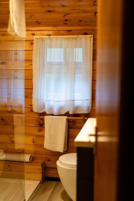 Cozy Norwegian Style Log Cabin In Rural Snowdonia - 2 Bedrooms & Parking By Seren Short Stays Ffestiniog Екстер'єр фото