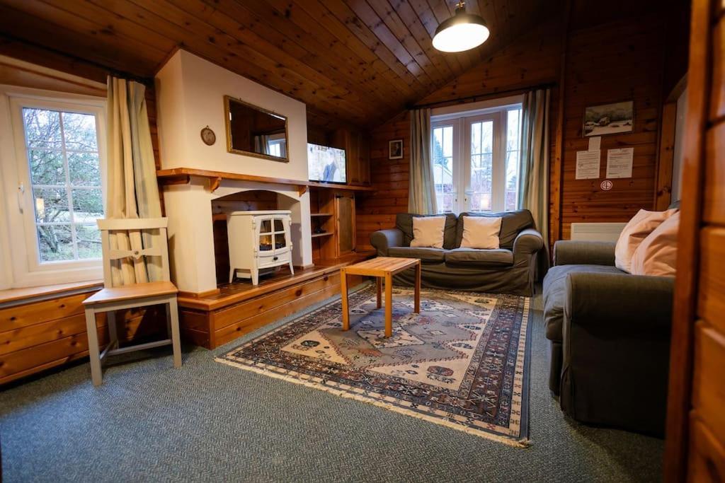 Cozy Norwegian Style Log Cabin In Rural Snowdonia - 2 Bedrooms & Parking By Seren Short Stays Ffestiniog Екстер'єр фото
