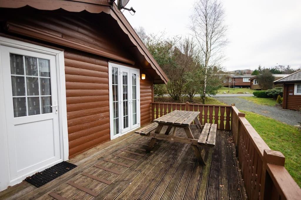 Cozy Norwegian Style Log Cabin In Rural Snowdonia - 2 Bedrooms & Parking By Seren Short Stays Ffestiniog Екстер'єр фото